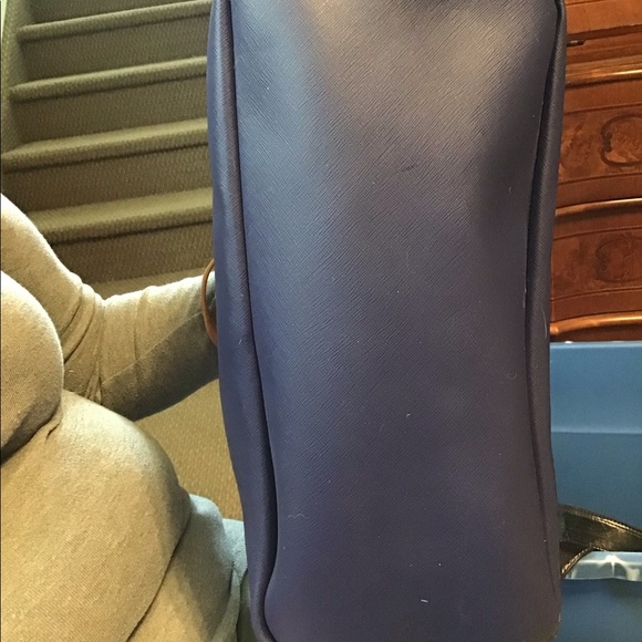 Kenneth Cole Reaction Tote NWT - Picture 6 of 6